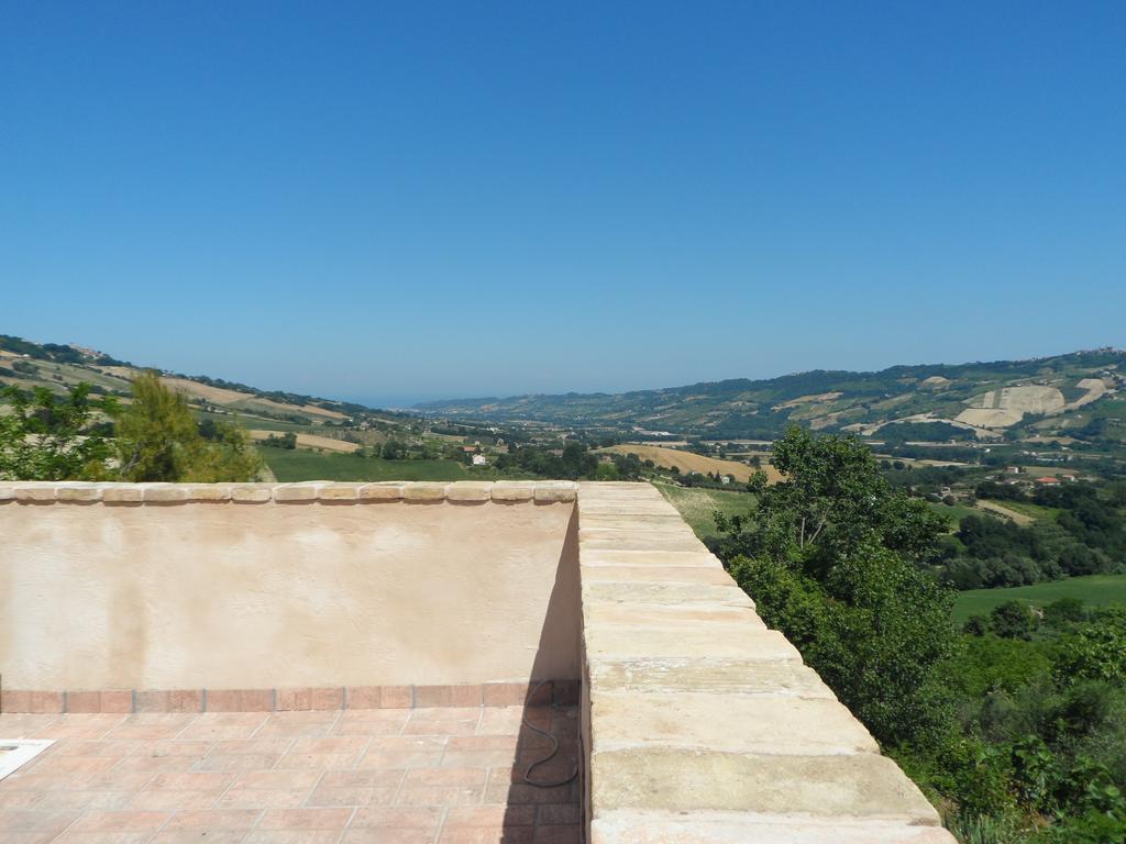 Il Piccolo Carro Apartments Monterubbiano Екстериор снимка
